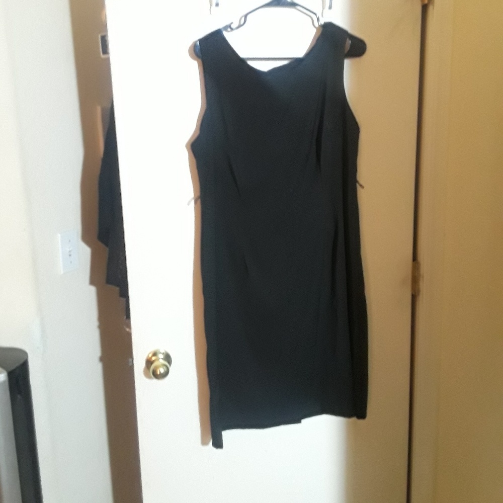 Size 16 Studio One Black dress